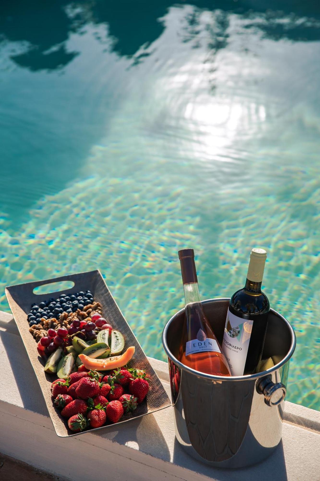 Lagonisi Luxury Escape ภายนอก รูปภาพ