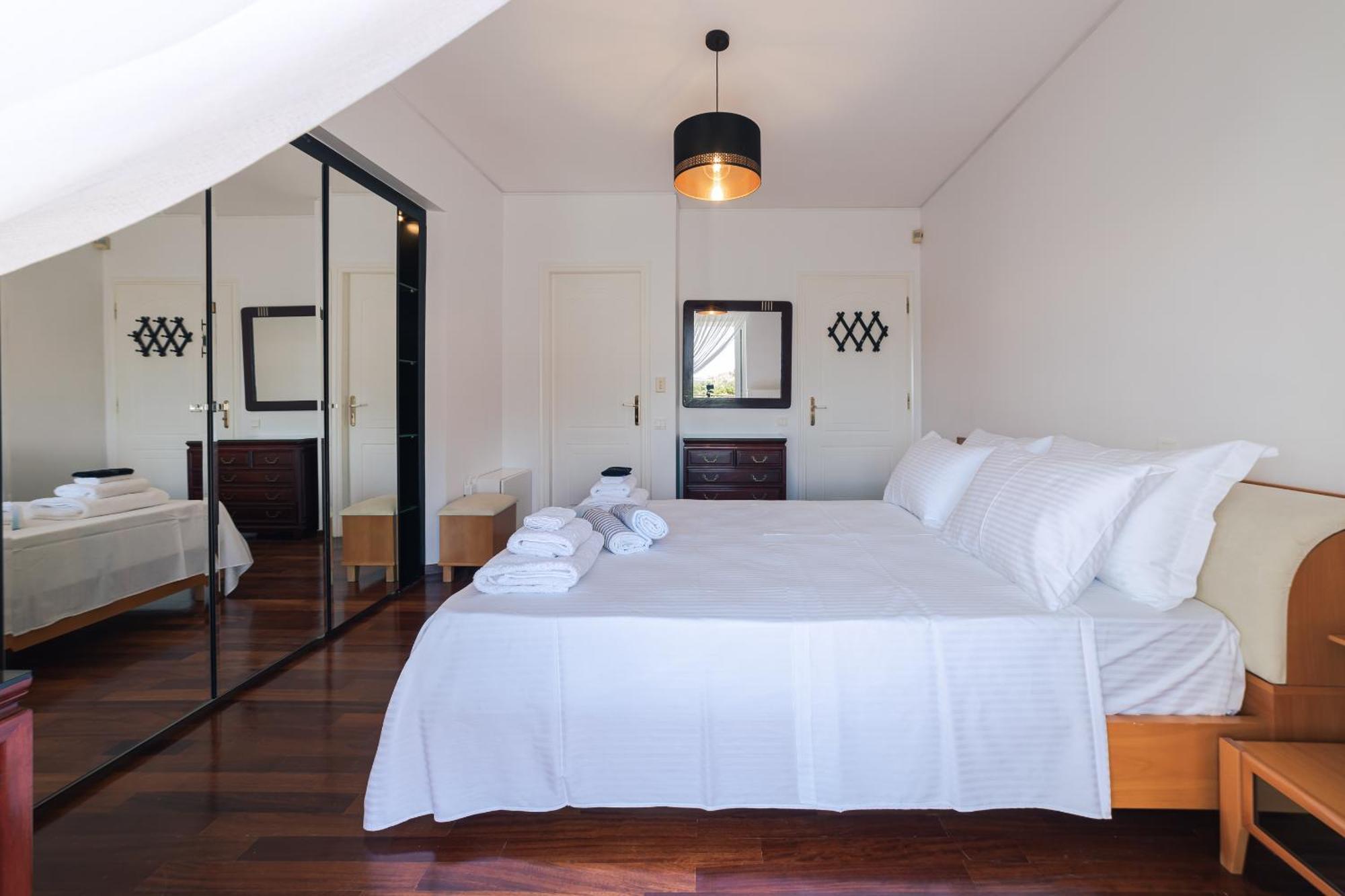 Lagonisi Luxury Escape ภายนอก รูปภาพ