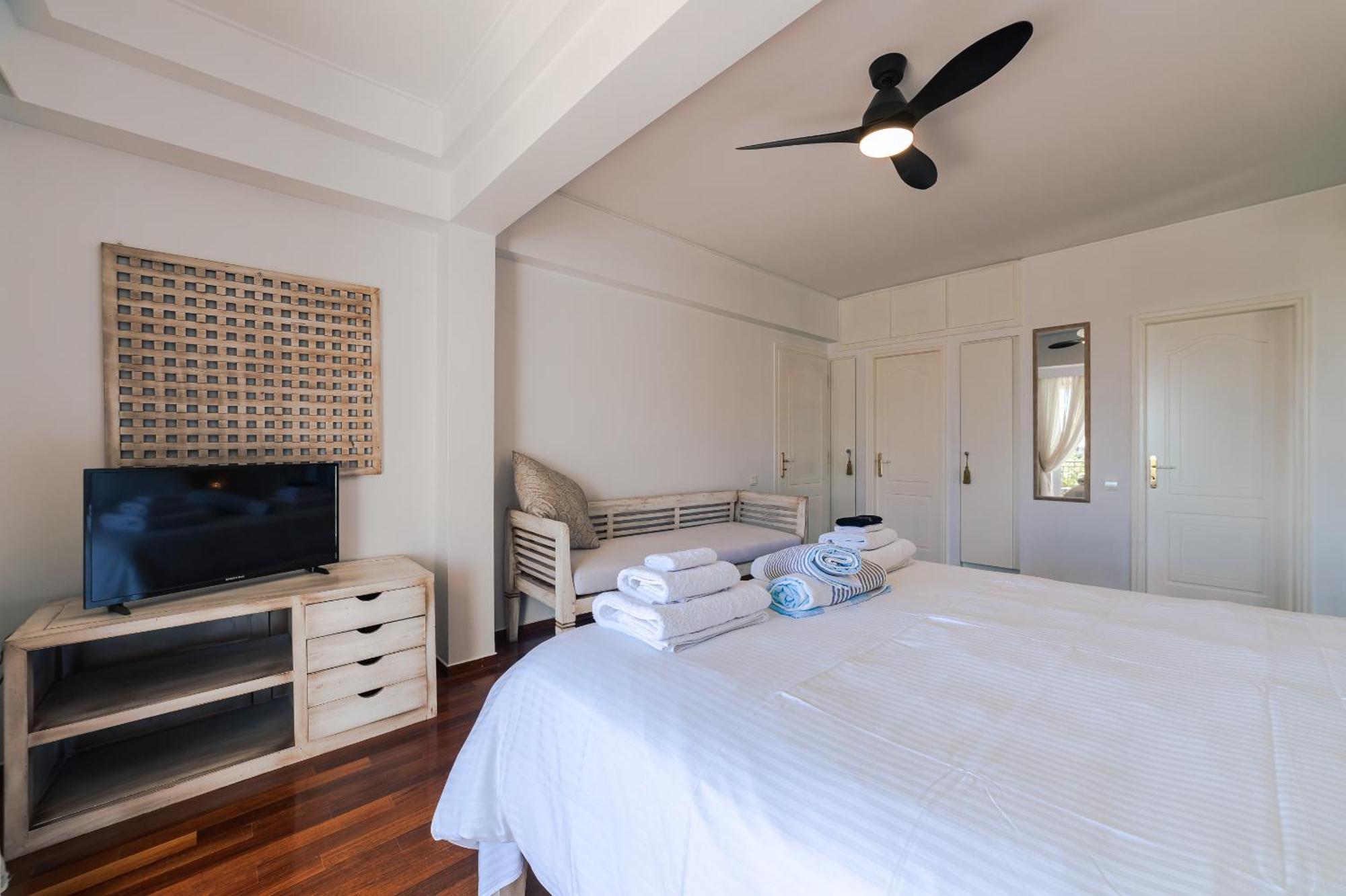 Lagonisi Luxury Escape ภายนอก รูปภาพ