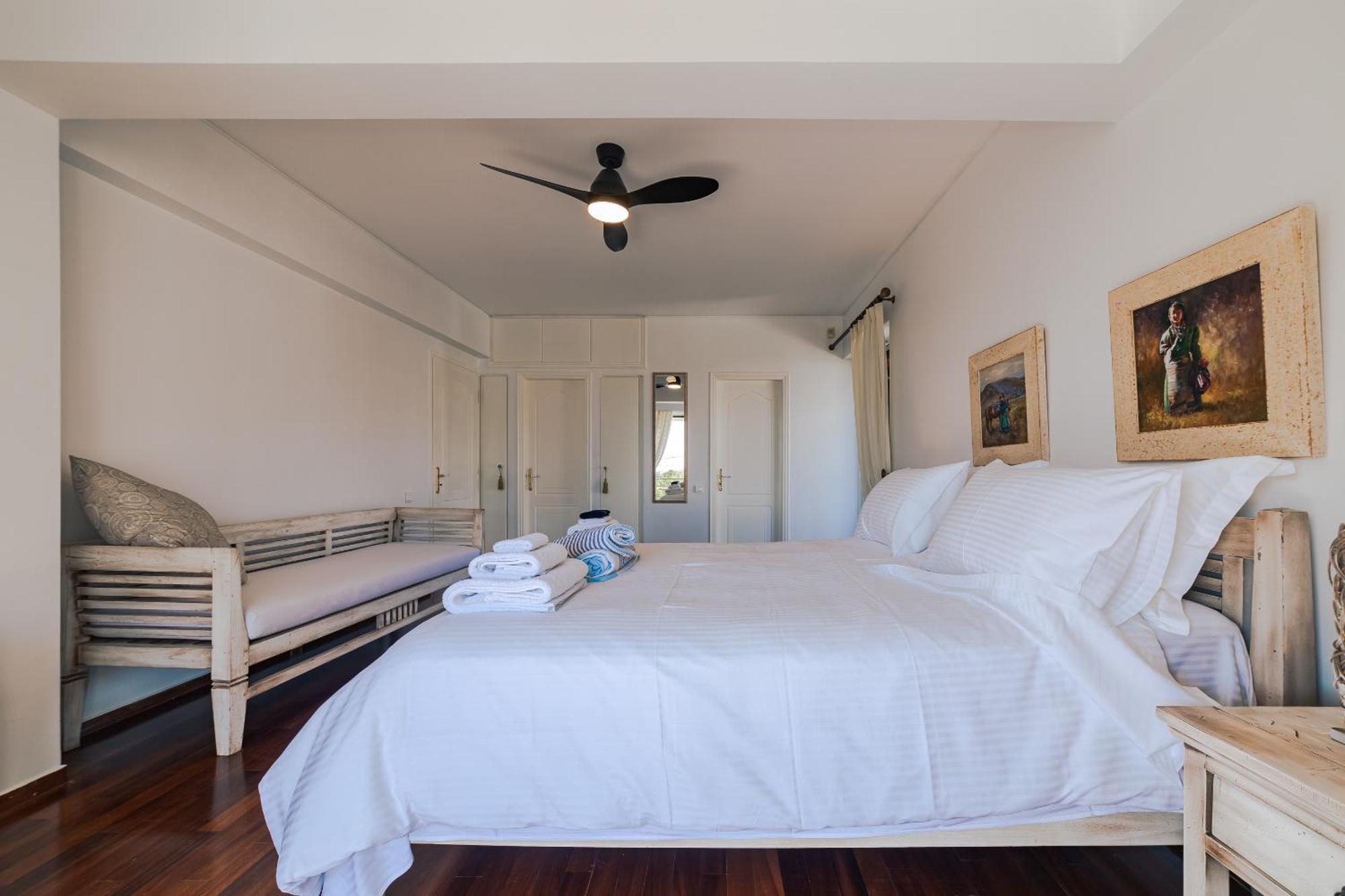 Lagonisi Luxury Escape ภายนอก รูปภาพ